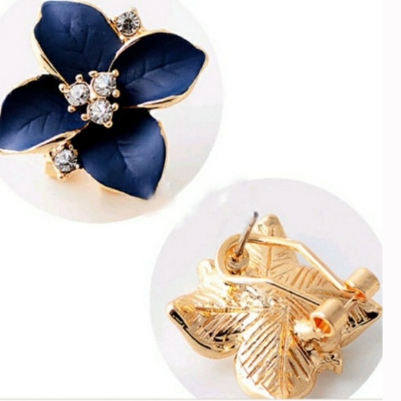 Gold Blue Flower Crystal Earrings - Picture 4 of 7